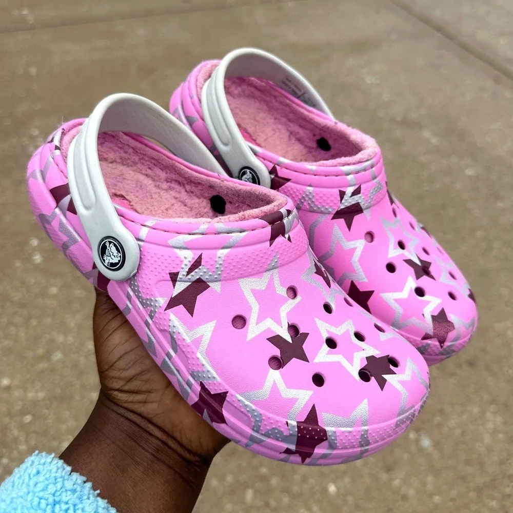 Crocs Kids Classic Lined Disco Dance Party Clogs Size J 2 Pink Sandals‎